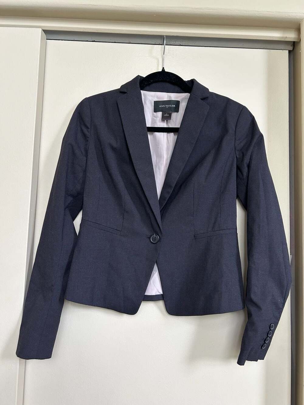 Ann Taylor Dark Gray Textured One-Button Blazer Jacket